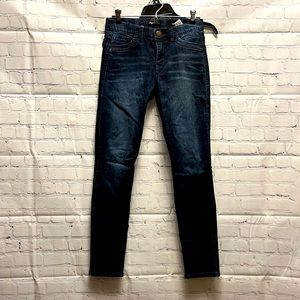 Supplies Jean Legging